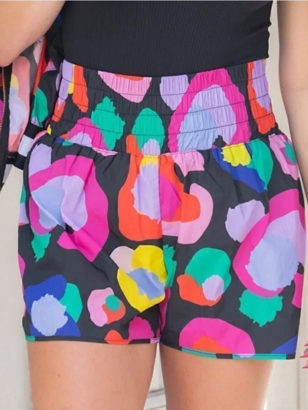 Emily McCarthy Everyday Short in Multi Spot Cheetah Size Small